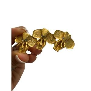 Trio of Elephants Brushed Gold Tone‎ Finish Brooch Pin Clear Rhinestone Eyes